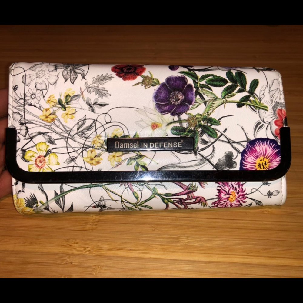 Damsel in Defense Floral Clasp Wallet